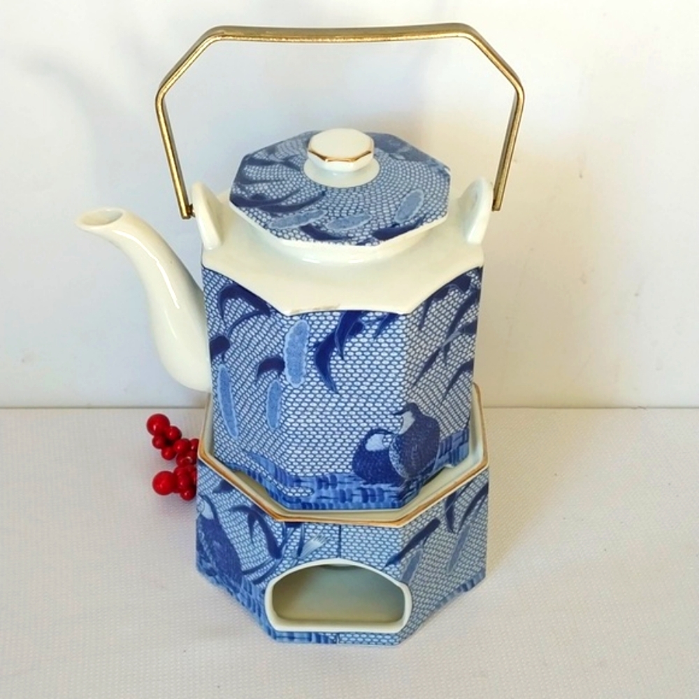 ARTIA Japan Teapot Warmer Quail Blue Fine Porcelain Brass Handle Bird VINTAGE
